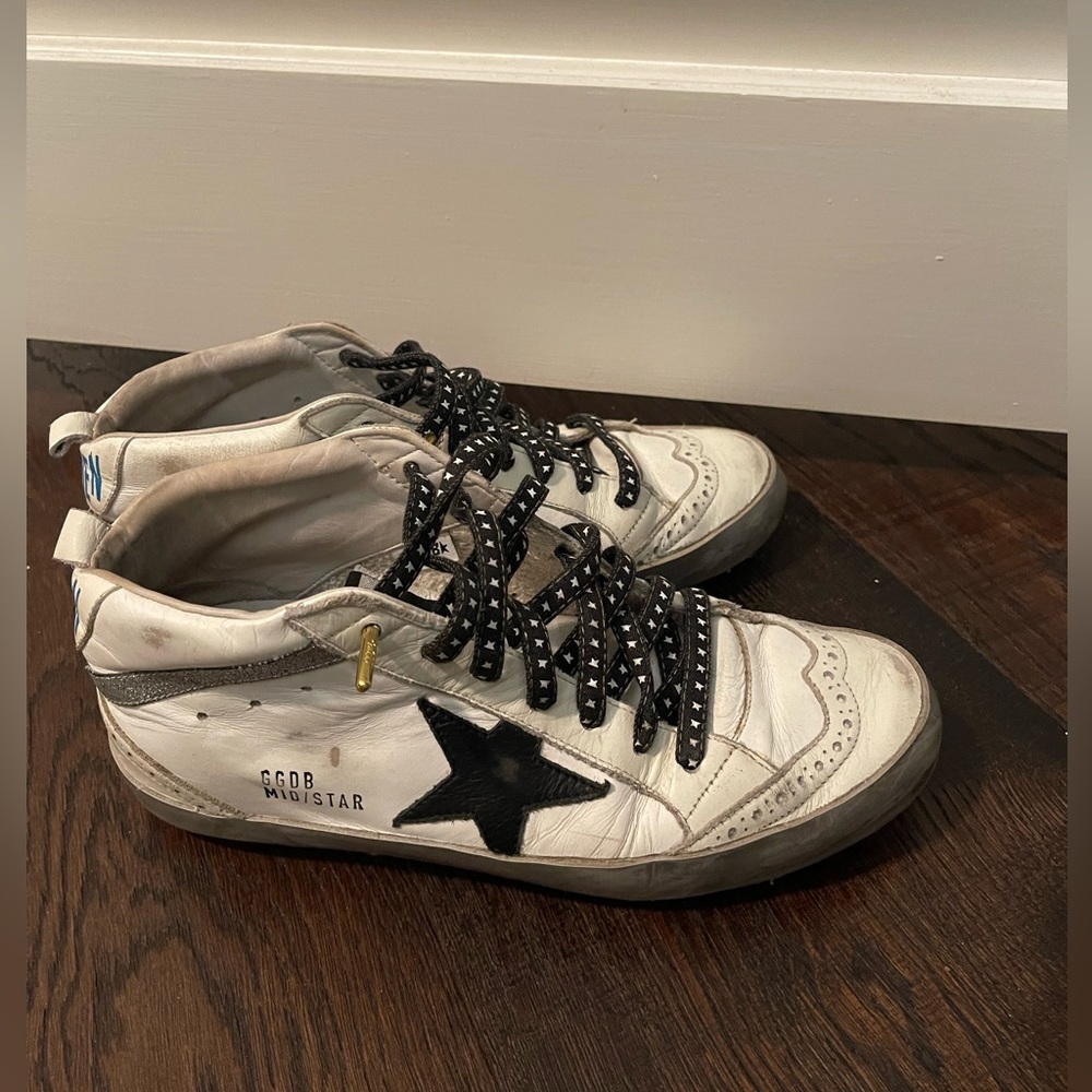 Golden Goose Sneakers